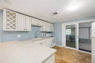 2032 Pennsylvania Ave, Englewood, FL 34224 - Photo 5