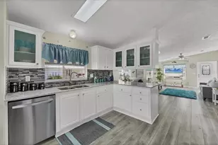 9086 Pinehaven Way, Englewood, FL 34224 - Photo 17