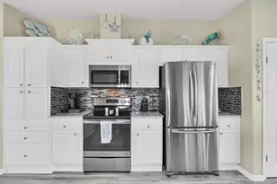 9086 Pinehaven Way, Englewood, FL 34224 - Photo 15