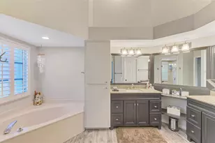 8377 Parkside Dr, Englewood, FL 34224 - Photo 43