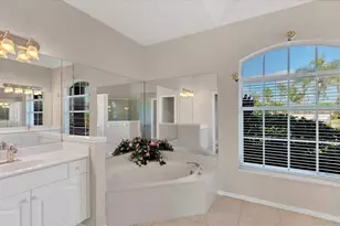 646 Boundary Blvd, Rotonda West, FL 33947 - Photo 35