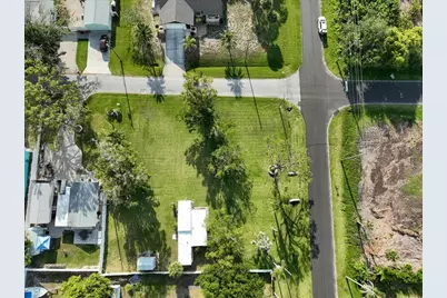 140 Riverview Avenue, Englewood, FL 34223 - Photo 7