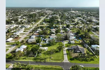 140 Riverview Avenue, Englewood, FL 34223 - Photo 9