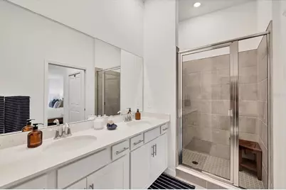 12520 Galapagos Court #202, Venice, FL 34293 - Photo 13