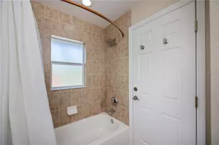 271 Annapolis Ln, Rotonda West, FL 33947 - Photo 29