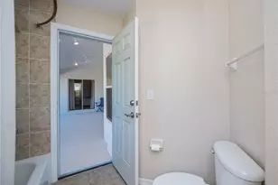 271 Annapolis Ln, Rotonda West, FL 33947 - Photo 35