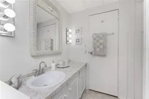 1315 Flamingo Dr, Englewood, FL 34224 - Photo 17