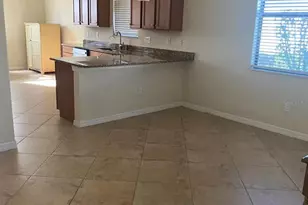 12792 Richezza Dr, Venice, FL 34293 - Photo 7