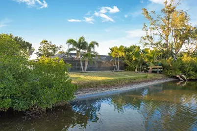 300 E Bay Heights Avenue, Englewood, FL 34223 - Photo 47