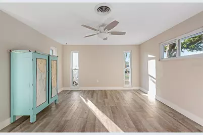 300 E Bay Heights Avenue, Englewood, FL 34223 - Photo 27