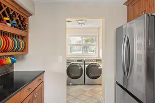 300 E Bay Heights Ave, Englewood, FL 34223 - Photo 15