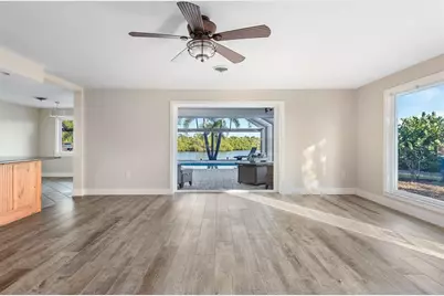 300 E Bay Heights Avenue, Englewood, FL 34223 - Photo 7