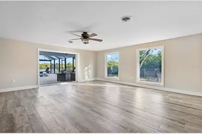 300 E Bay Heights Avenue, Englewood, FL 34223 - Photo 7