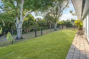 300 E Bay Heights Ave, Englewood, FL 34223 - Photo 49