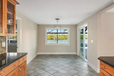 300 E Bay Heights Avenue, Englewood, FL 34223 - Photo 17
