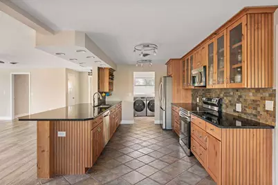 300 E Bay Heights Avenue, Englewood, FL 34223 - Photo 13