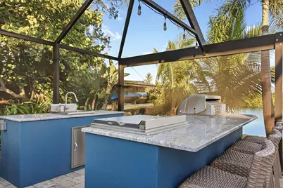 300 E Bay Heights Avenue, Englewood, FL 34223 - Photo 39