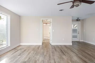 300 E Bay Heights Avenue, Englewood, FL 34223 - Photo 23