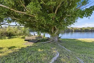 6628 Thorman Rd, Port Charlotte, FL 33981 - Photo 23