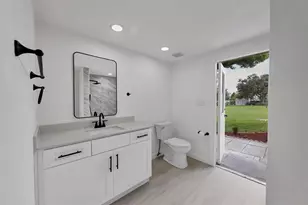 948 Andrews Ave NW, Port Charlotte, FL 33948 - Photo 25