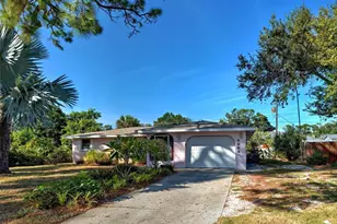 5984 Diana Rd, Venice, FL 34293 - Photo 3