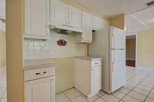 5984 Diana Rd, Venice, FL 34293 - Photo 23