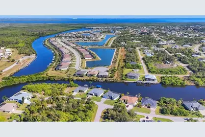 8058 Santa Cruz Drive, Port Charlotte, FL 33981 - Photo 35