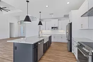 9364 Miami, Port Charlotte, FL 33981 - Photo 5