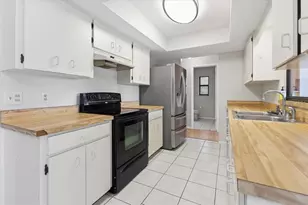 7047 Halifax St, Englewood, FL 34224 - Photo 9