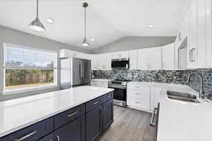 9492 Galaxie Cir, Port Charlotte, FL 33981 - Photo 11