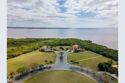 4781 Harbor Point Court, Port Charlotte, FL 33952 - Photo 9