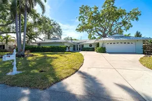 1648 Shelburne Ln, Sarasota, FL 34231 - Photo 1
