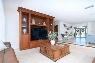 1648 Shelburne Ln, Sarasota, FL 34231 - Photo 15