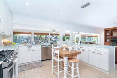 1648 Shelburne Lane, Sarasota, FL 34231 - Photo 19