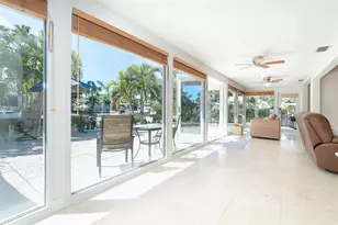 1648 Shelburne Ln, Sarasota, FL 34231 - Photo 37