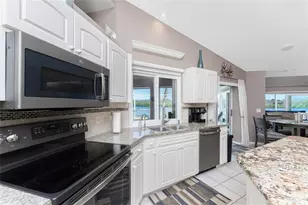 310 Coral Creek Dr, Placida, FL 33946 - Photo 15