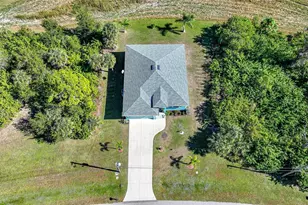 131 Coca Ln, Rotonda West, FL 33947 - Photo 27