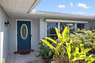 105 Cousley Dr SE, Port Charlotte, FL 33952 - Photo 9