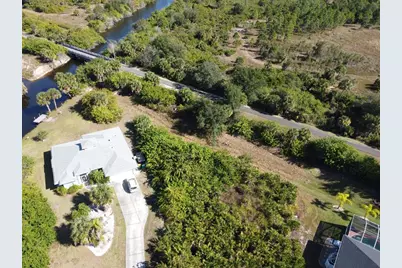 330 Baytree Drive, Rotonda West, FL 33947 - Photo 5