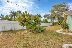 122 SE 41st Terrace, Cape Coral, FL 33904 - Photo 29