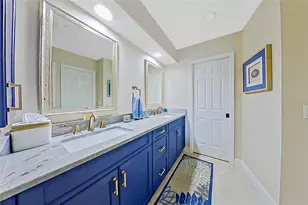 487 Dover Cir, Englewood, FL 34223 - Photo 9