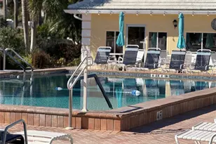 404 Cerromar Cir N, Venice, FL 34293 - Photo 39