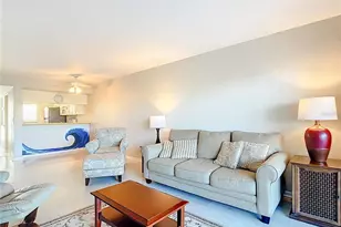 404 Cerromar Cir N, Venice, FL 34293 - Photo 3