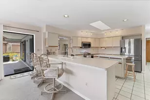 228 Rotonda Cir, Rotonda West, FL 33947 - Photo 11