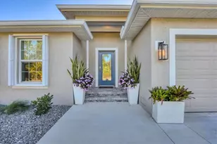 13435 Rayburn Ln, Port Charlotte, FL 33981 - Photo 5