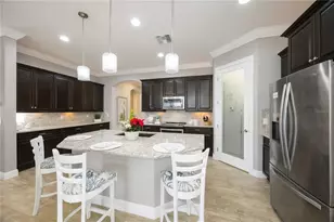 23889 Waverly Cir, Venice, FL 34293 - Photo 9