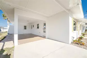 1977 Beach Rd, Englewood, FL 34223 - Photo 3