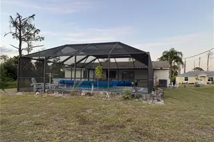 10421 Chablis Ave, Englewood, FL 34224 - Photo 25