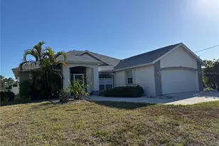640 Boundary Blvd, Rotonda West, FL 33947 - Photo 1