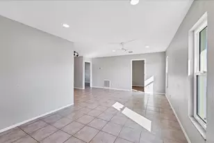 9264 Anita Ave, Englewood, FL 34224 - Photo 5